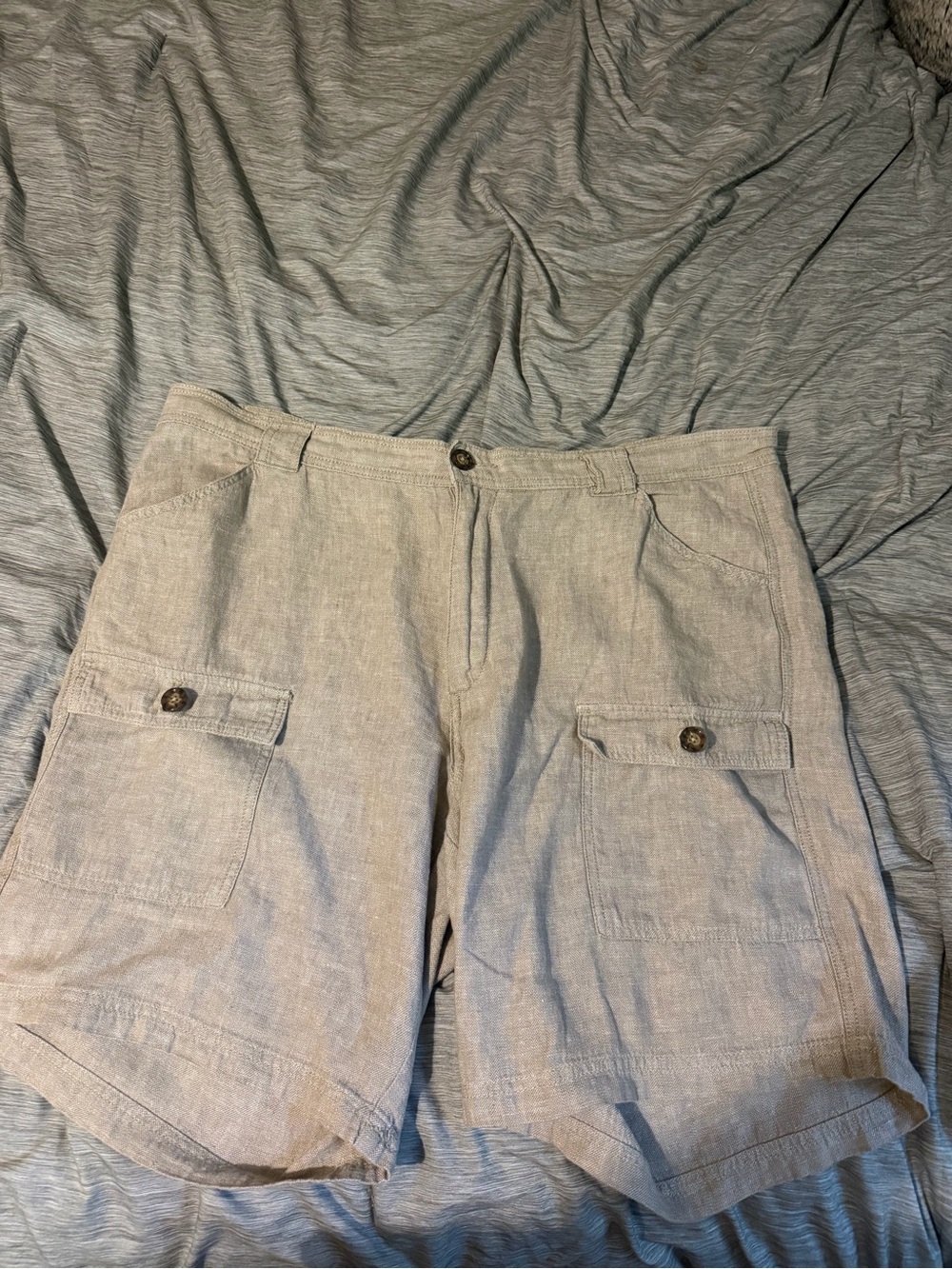 Tasso Elba Men's Beige Cargo Shorts